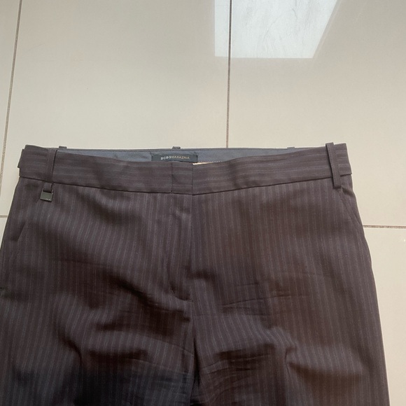 BCBG TWO PIECES JACKET AND PANTS OUTFITS. - Picture 3 of 7